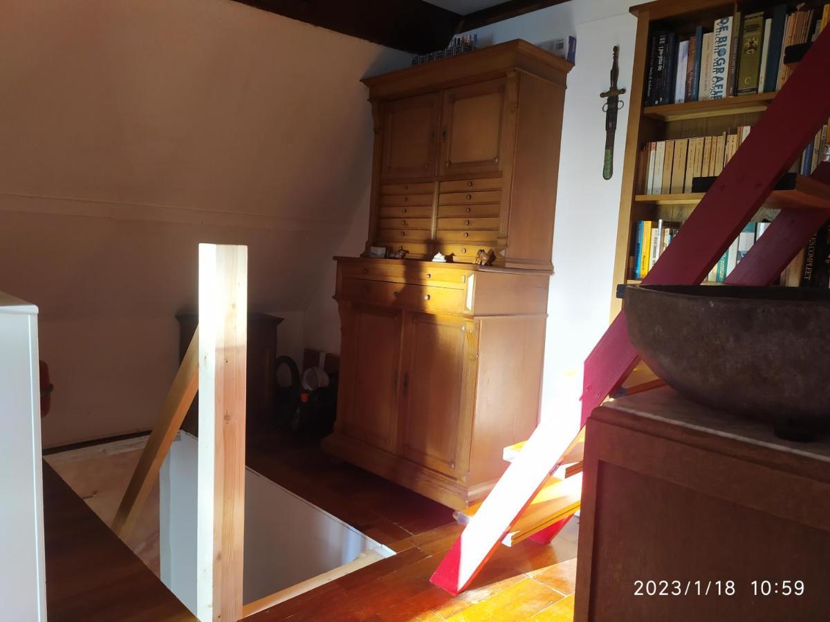 The Cosy Little House With The Sundial Villa Stavenisse Exterior photo